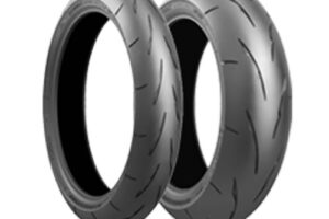 190/55ZR17 75W TL BATTLAX RS11 G