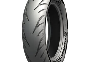 140/90B15 76H TL/TT COMMANDER III CRUISER