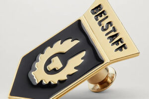 BELSTAFF PIN SHIELD