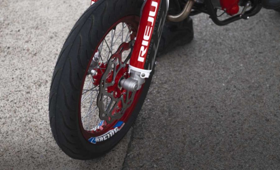 Rieju MRT 125 Pro_Trophy_Federung